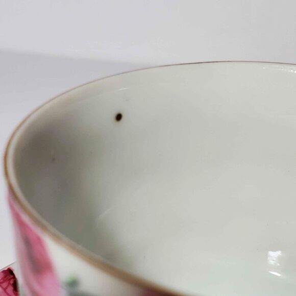 Chintz Teacup and Saucer 3 Footed Pink Flowers Vintage - Picture 3 of 10